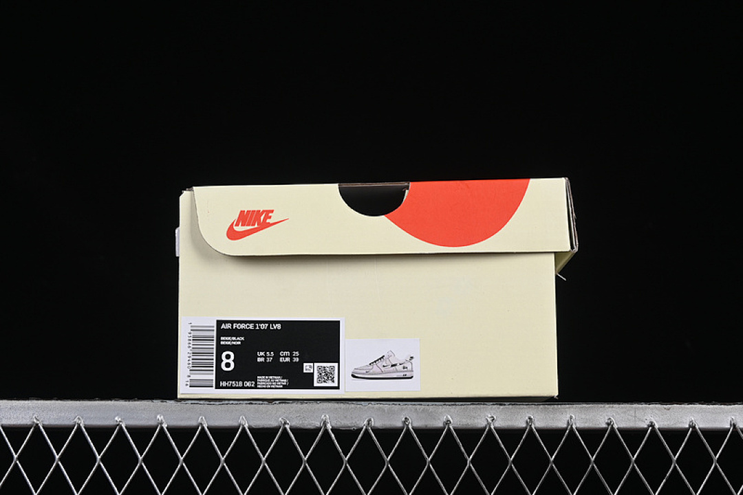 Nike [HH7518-062]-[AIR FORCE 1 07 LOW WHITE/BLACK]-[WOMAN:36-39]-[MAN:40-45] - Image 12