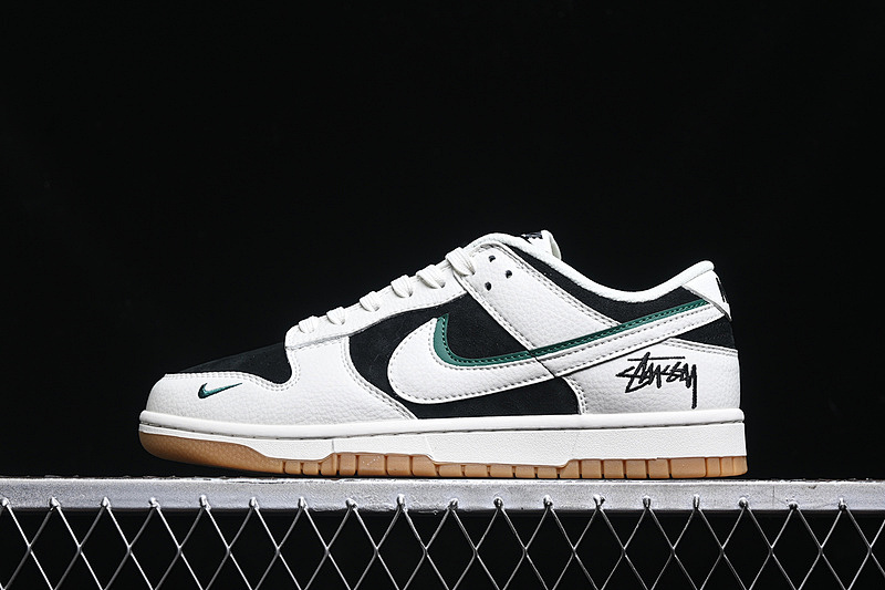 Nike SB DUNK LOW WHITE/BLACK/GREEN · SF1029-406, photo 1