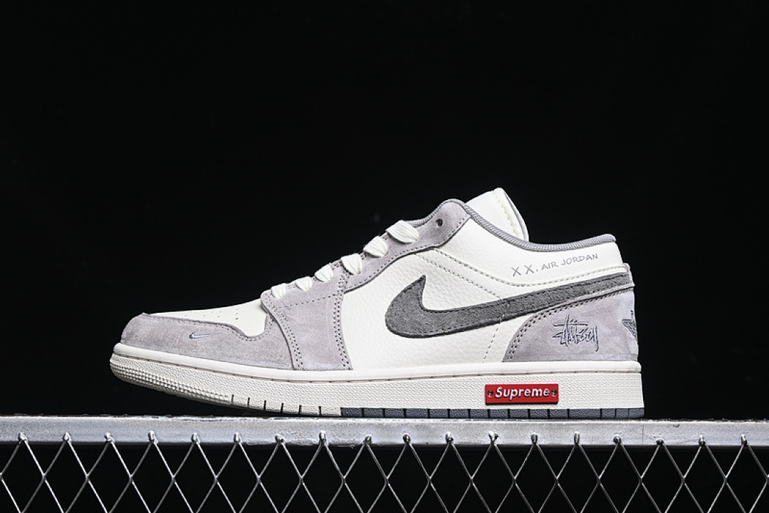 Jordan AIR Jordan 1 LOW RED/WHITE/GREY · SJ9950-031, photo 1