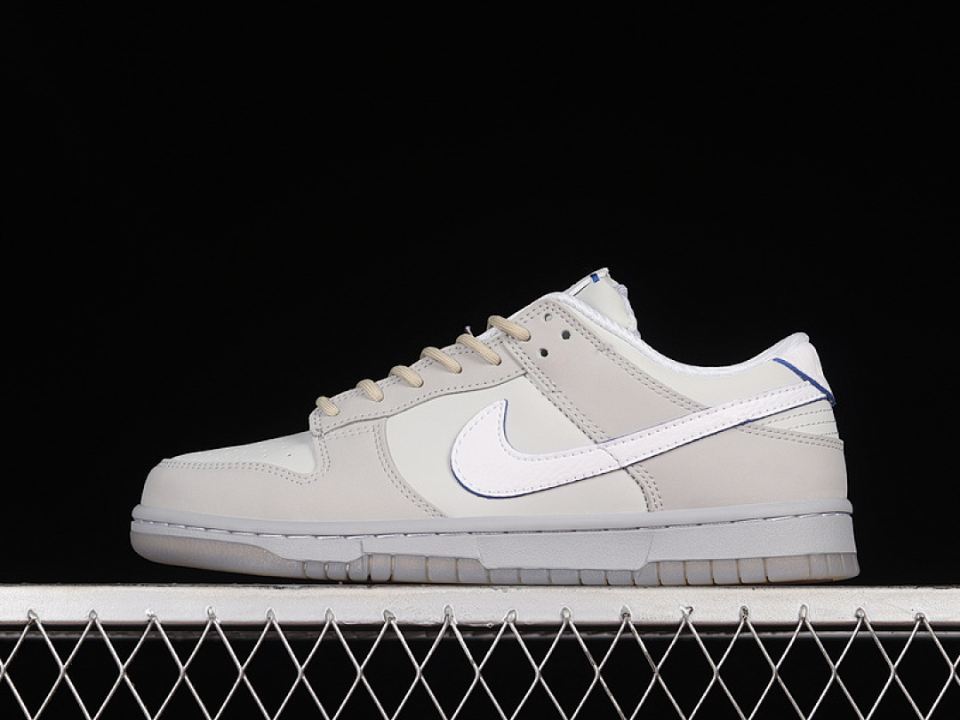 Nike SB DUNK LOW PURE PLATINUM/WHITE/WOLF GREY · DX3722-001, photo 1