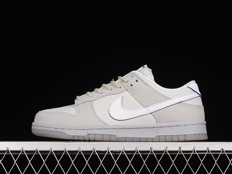 Nike SB DUNK LOW PURE PLATINUM/WHITE/WOLF GREY · DX3722-001, photo 1