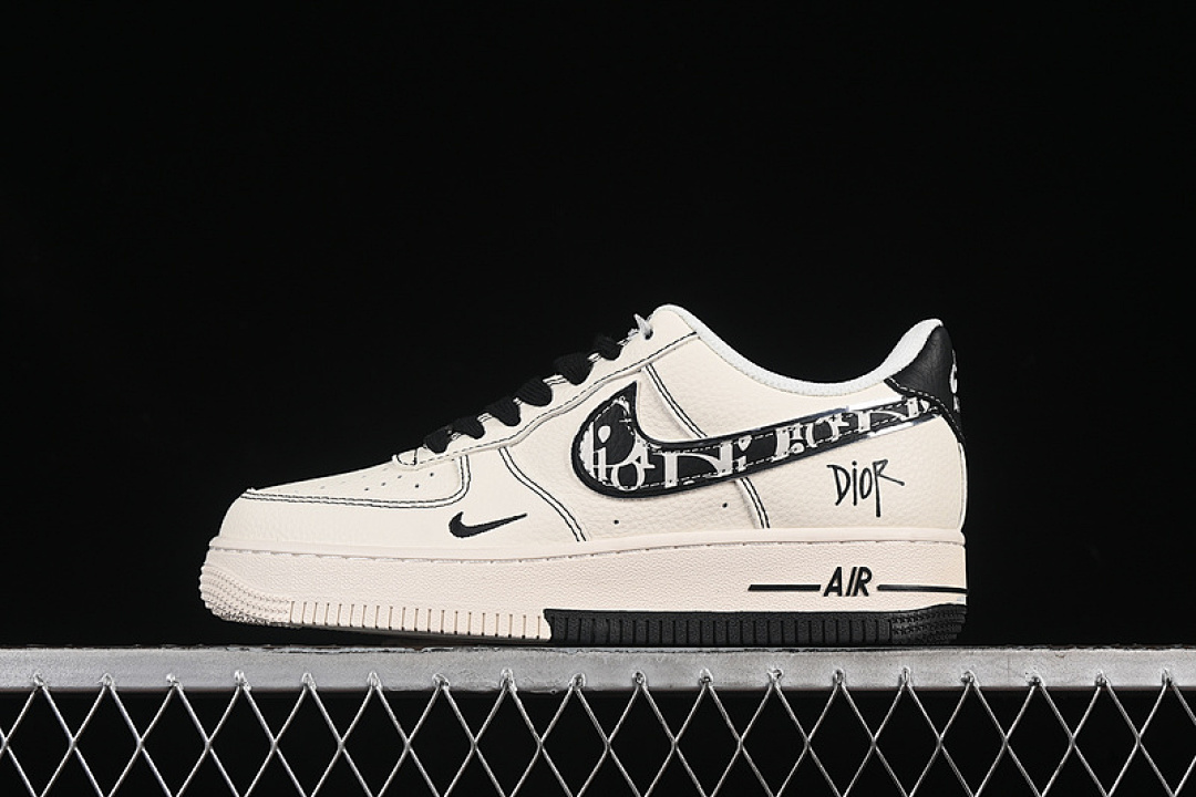 Nike [XS1958-544]-[AIR FORCE 1 07 LOW WHITE/BLACK]-[WOMAN:36-39]-[MAN:40-45] - Image 2