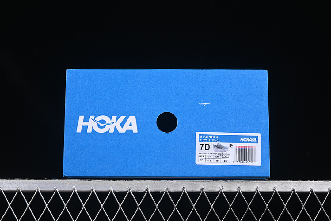 On Running [1162011 WNCL]-[HOKA ONE BONDI 9 WHITE/BLACK/GREY]-[WOMAN:36-39]-[MAN:40-45] - Image 12
