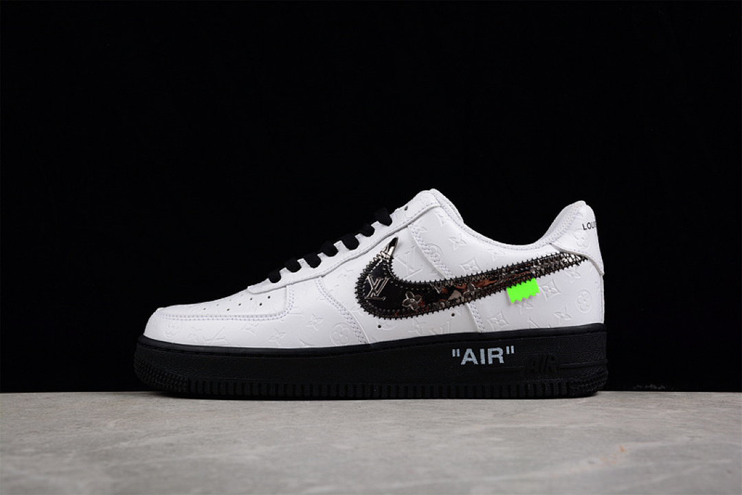 Nike [LV3369-101]-[L*V X AIR FORCE 1 LOW 07 WHITE/WHITE/BLACK]-[WOMAN:35.5-39]-[MAN:40-47.5], photo 1