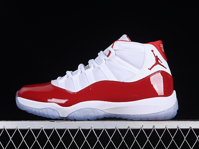 Jordan AIR Jordan 11 RETRO WHITE/VARSITY RED/BLACK · CT8012-116, photo 1