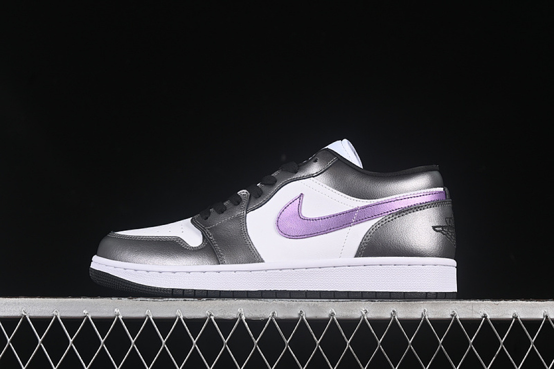 Jordan AIR Jordan 1 LOW WHITE/BLACK/PURPLE · HJ5910-105, photo 1