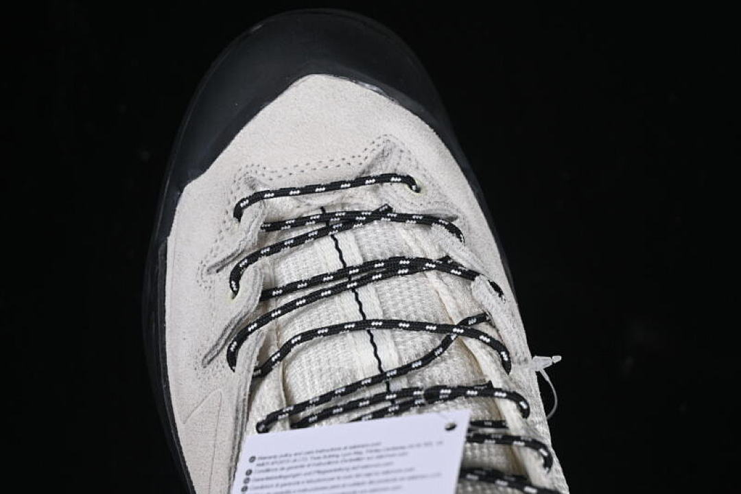 On Running [475362-28]-[X-ALP MM6 BLACK/BEIGE/LIGHT GRAY]-[WOMAN:36-39]-[MAN:40-45] - Image 9