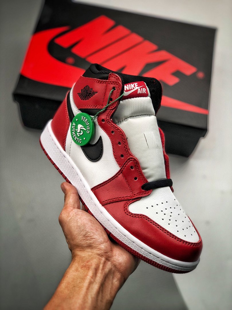 Jordan Jordan [554724-173]-[S2 AIR 1 MID WHITE/BLACK/RED]-[WOMAN:36-39], photo 1