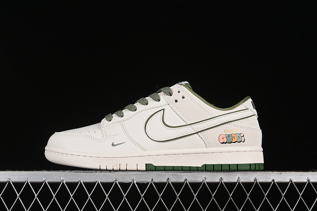 Off-White [DQ1098-398]-[SB DUNK LOW OFF WHITE/GREEN]-[WOMAN:36-39]-[MAN:40-45], photo 1