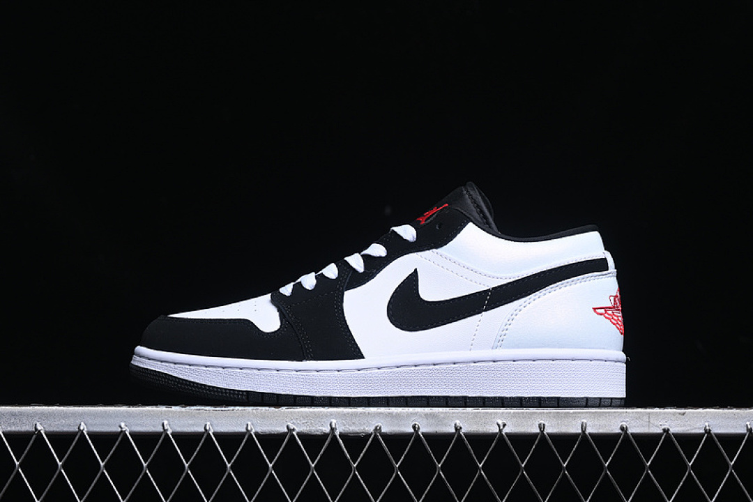 Jordan AIR Jordan 1 LOW PANDA WHITE/BLACK/UNIVERSITY RED · HF3188-106, photo 1