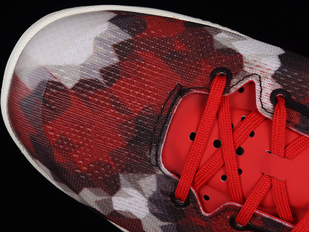 Nike [555035-601]-[KOBE 8 SYSTEM MILK SNAKE UNIVERSITY RED/SAIL-NOBLE RED-PEARL GREY]-[MAN:39-46] - Image 9