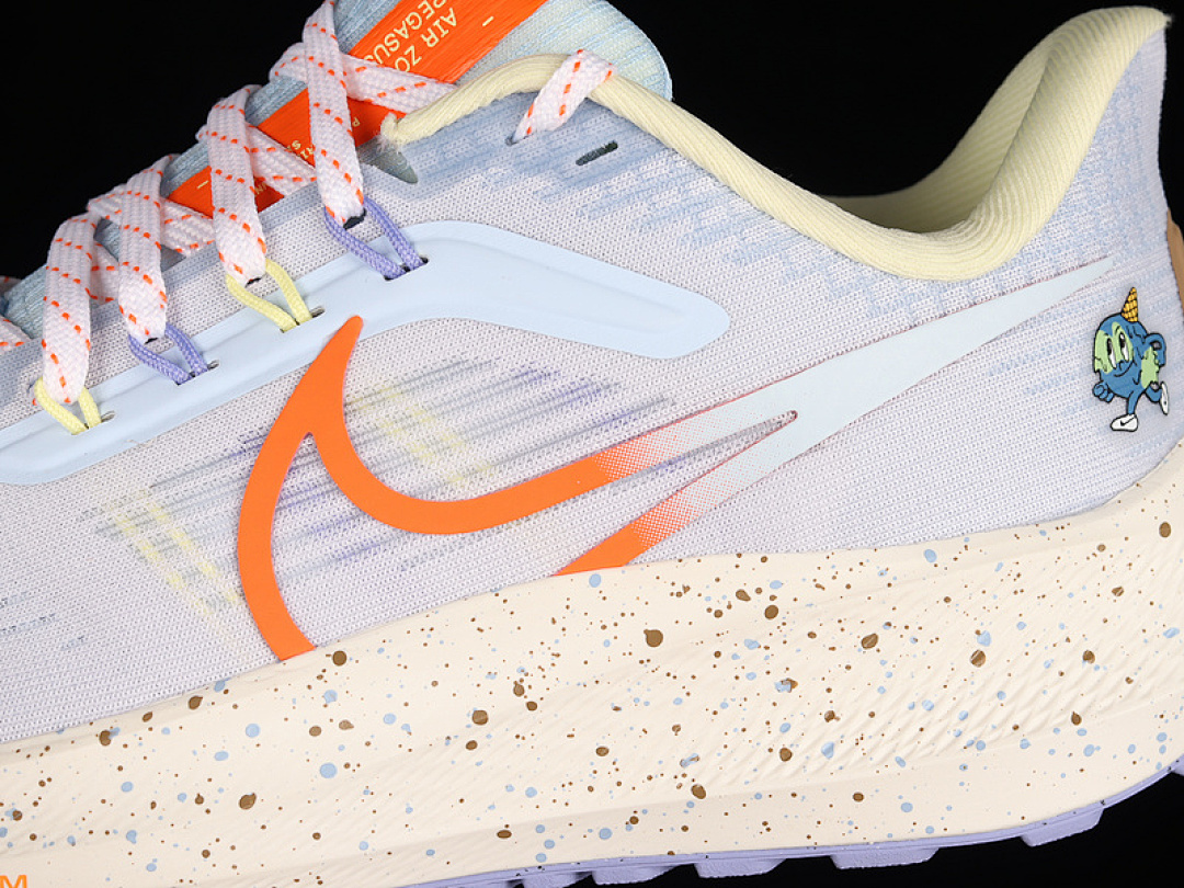 Nike [DX6047-181]-[AIR ZOOM PEGASUS 39 WHITE/ICE BLUE-ORANGE]-[WOMAN:36-40] - Image 7