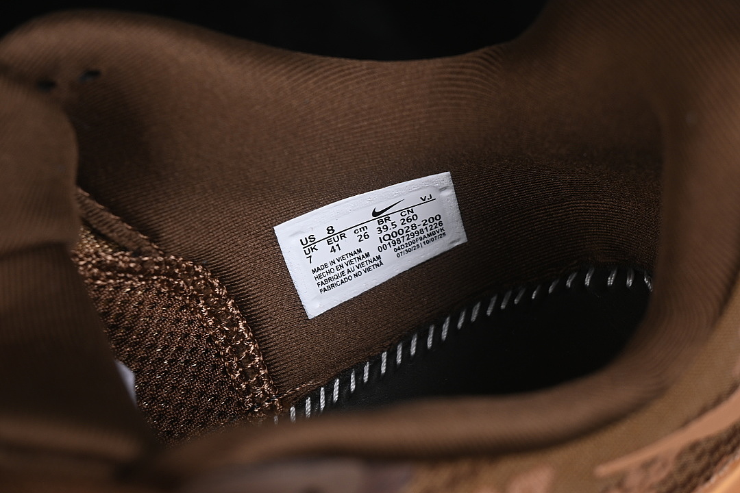 Nike [IQ0028-200]-[VOMERO PREMIUM FLAT STOUT/TEAM ROYAL/FLAT STOUT]-[WOMAN:36-39]-[MAN:40-46] - Image 6