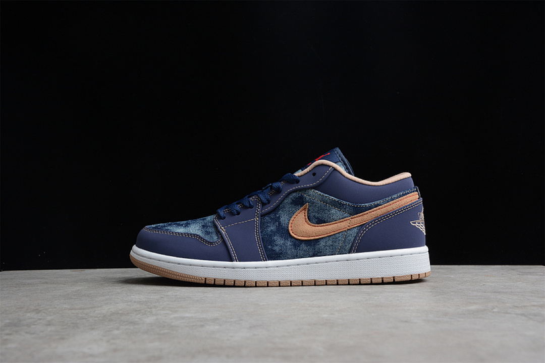 Jordan [DH1259-400]-[CJ AIR JORDAN 1 LOW SE DENIM MIDNIGHT NAVY/MUSLIN]-[MAN:40-46], photo 1