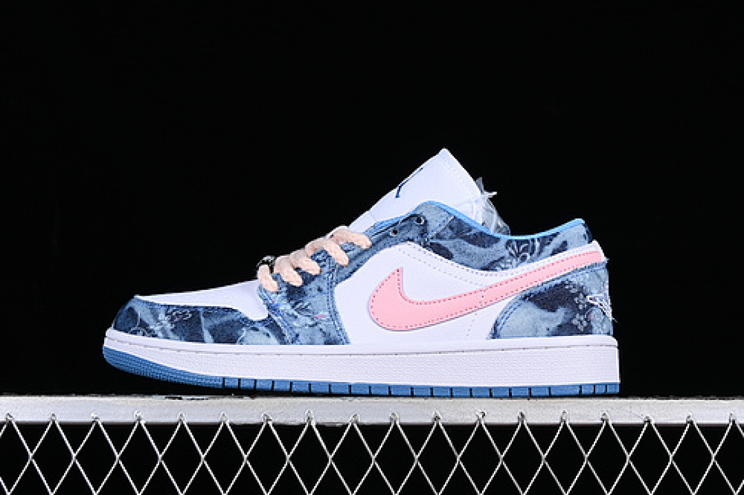 Jordan Jordan [DM8947-100]-[AIR 1 LOW WASHED DENIM WHITE/BLUE]-[WOMAN:36-39]-[MAN:40-47.5], photo 1