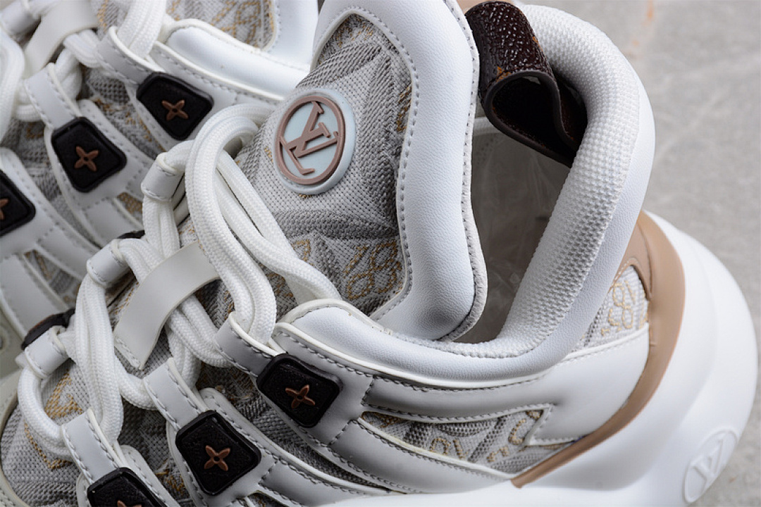 Arc'teryx [L*V ARCHLIGHT SNEAKERS WHITE/WHITE/WHITE]-[WOMAN:35-39] - Image 7