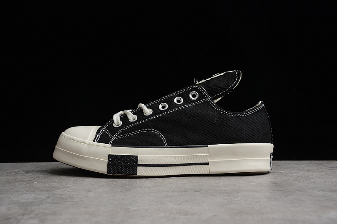 Converse [A00131C]-[DRKSHDW X CHUCK TAYLOR ALL-STAR 70S LOW BLACK/WHITE/BLACK]-[WOMAN:35-39]-[MAN:40-44], photo 1