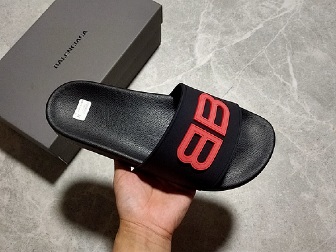 Balenciaga Balenciaga [ LOGO POOL SIDES BLACK/BLACK/RED]-[WOMAN:35-39]-[MAN:40-45], photo 1