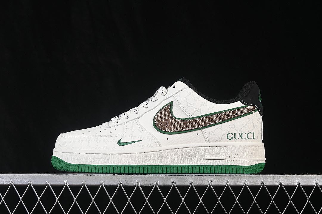 Nike [MM3399-822]-[AIR FORCE 1 07 LOW CASUAL SNEAKERS WHITE/GREEN/WHITE]-[WOMAN:36-39]-[MAN:40-45] - Image 2