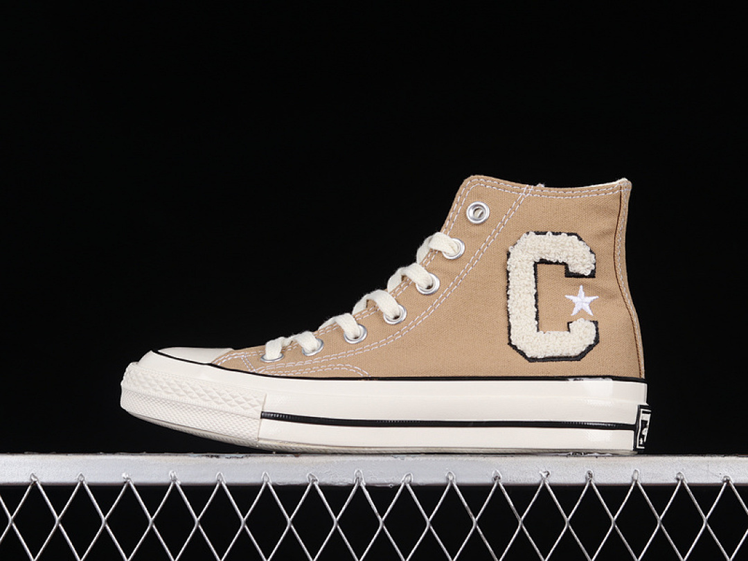 Converse [A05967C]-[CHUCK TAYLOR ALL-STAR 70S HIGH VARSITY LETTER NOMAD KHAKI/EGRET/BLACK]-[35-44], photo 1