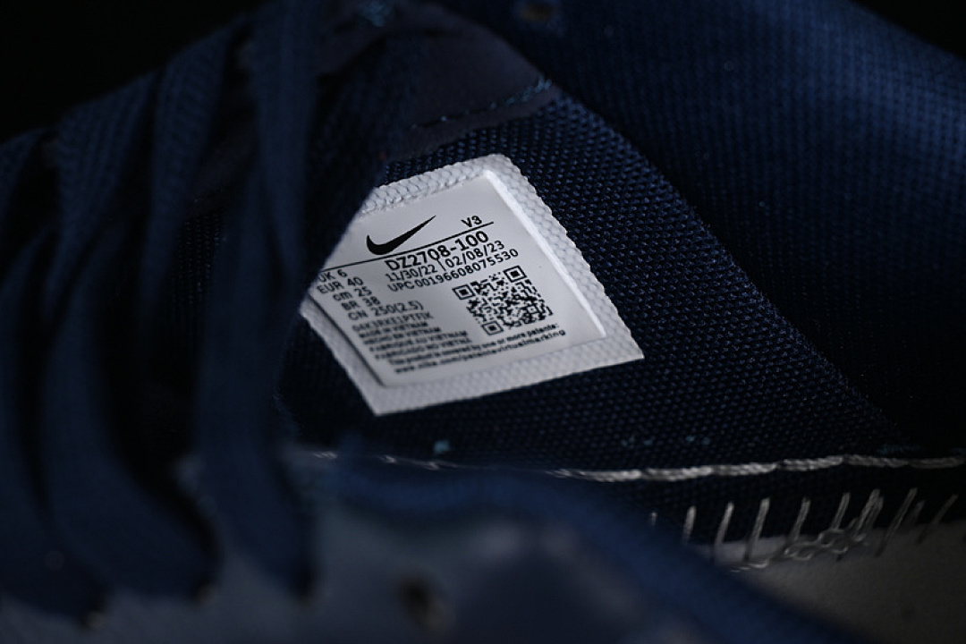 Nike [DZ2708-100]-[AIR FORCE 1 07 LOW LIGHT OREWOOD BROWN/OBSIDIAN/SAIL/SIREN RED]-[UNISEX:36-45] - Image 5