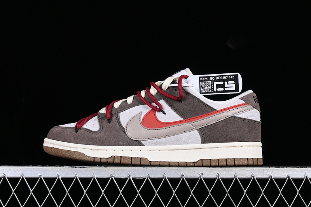 Nike DUNK LOW SB 85 WHITE/RED/GREY/BROWN · DO9457-142, photo 1