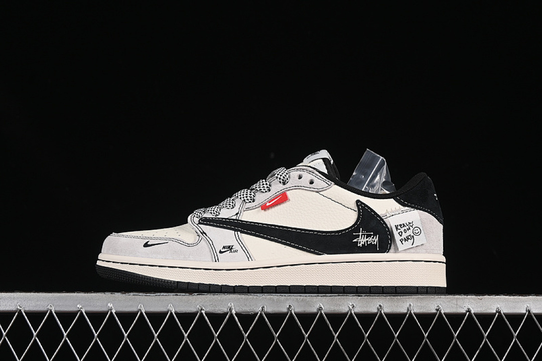 Jordan [YX5066-301]-[TRAVIS SCOTT X FRAGMENT DESIGN AIR JORDAN 1 LOW OG SP WHITE/GREY/BLACK]-[36-45], photo 1