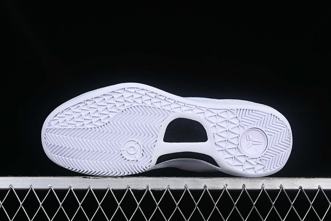Nike [FJ9364-100]-[KOBE 8 PROTRO HALO WHITE/WHITE/WHITE]-[MAN:40-46] - Image 15