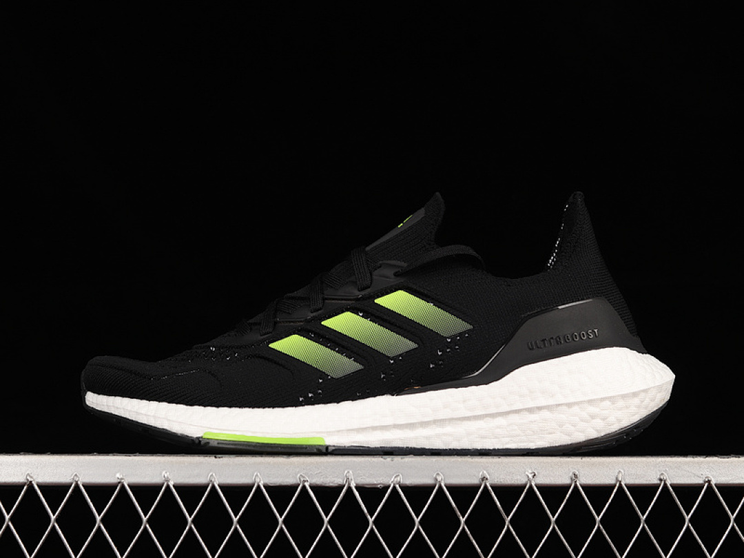 ULTRABOOST 22 HEAT.RDY CORE BLACK/SOLAR YELLOW/CLOUD WHITE · H01172, photo 1