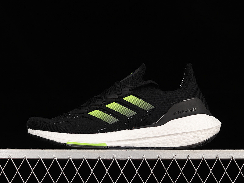 ULTRABOOST 22 HEAT.RDY CORE BLACK/SOLAR YELLOW/CLOUD WHITE · H01172, photo 1