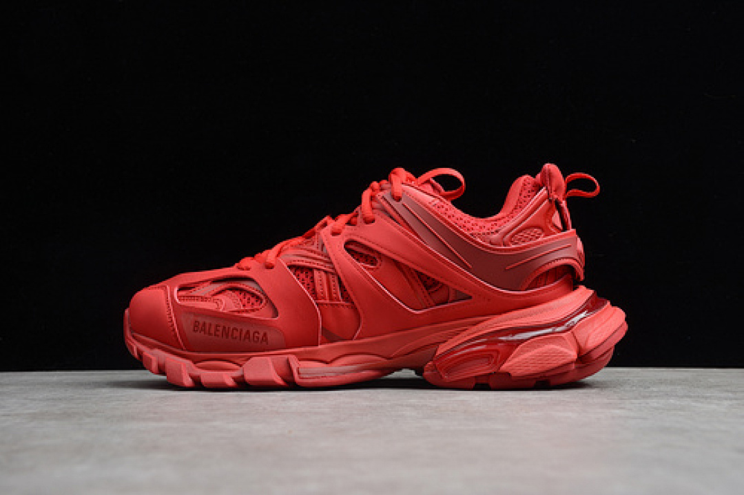 Unbranded [ECBL901007A]-[TRACK 2.0 SNEAKER RED/RED/RED]-[WOMAN:35-39]-[MAN:40-45], photo 1