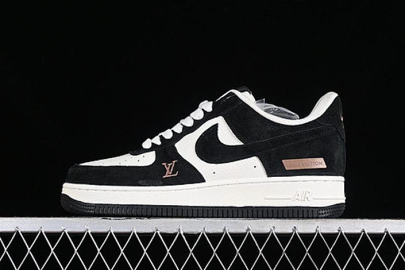 Nike Nike AIR FORCE 1 07 LOW L*V WHITE/BLACK · HD1968-010, photo 1