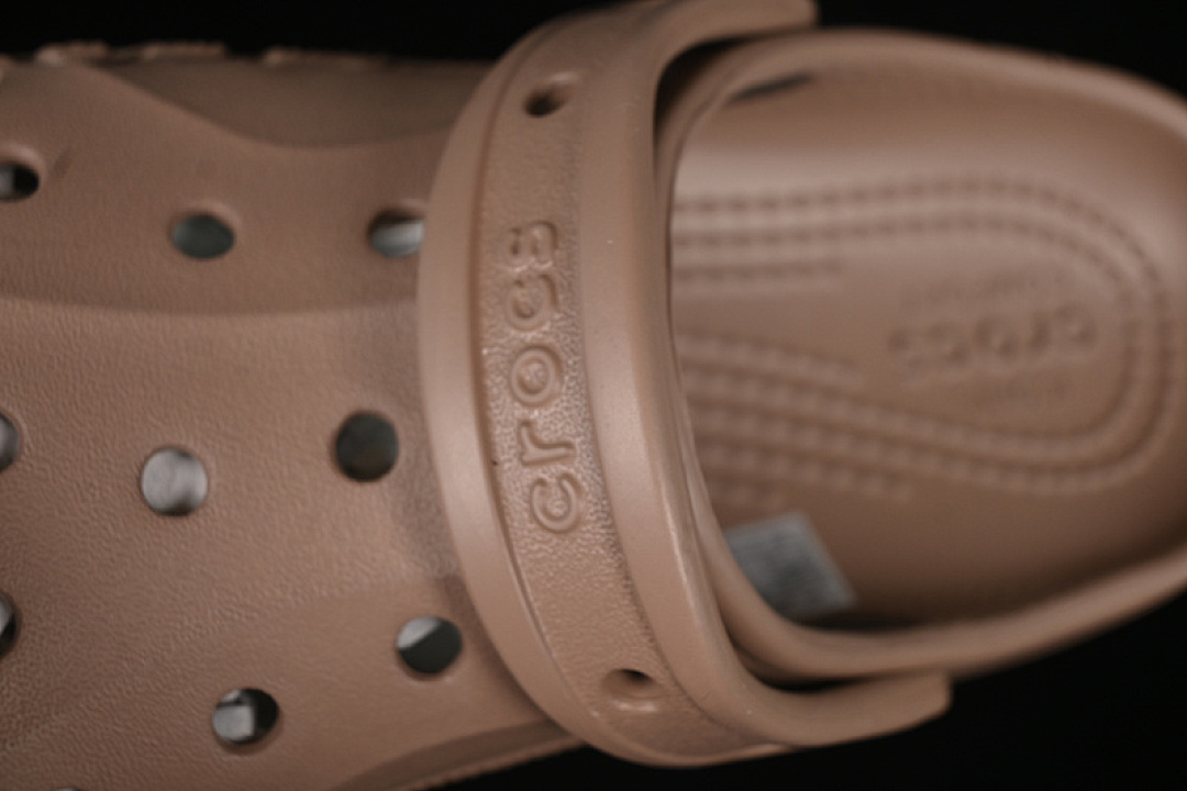 Crocs [CROCS BAYA PLATFORM BROWN]-[WOMAN:34-39]-[MAN:40] - Image 6