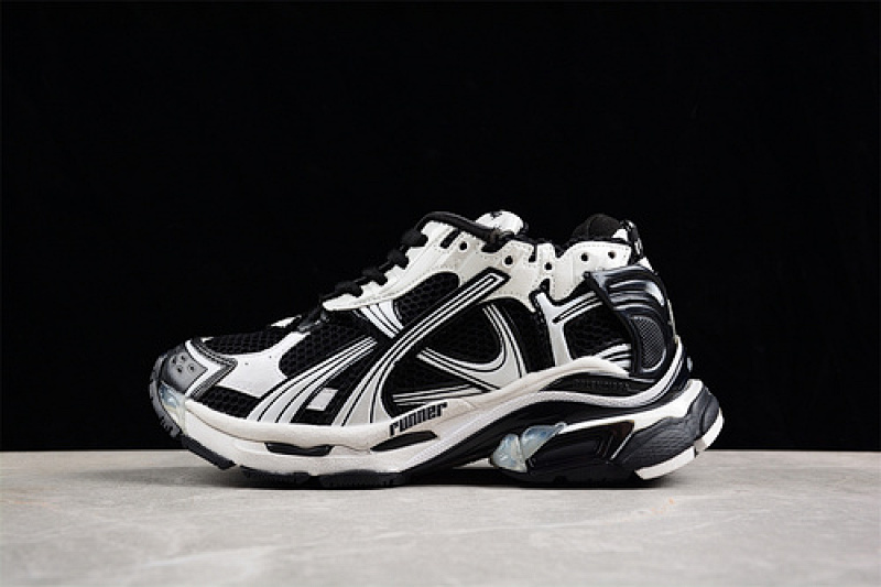 Kith Balenciaga RUNNER KITH FOUR.COLOR WHITE/BLACK · W3RNY0120, photo 1