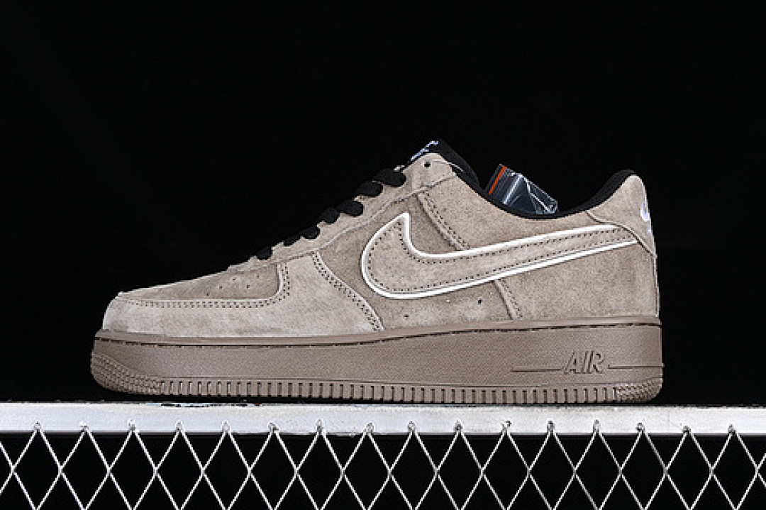 Nike Nike AIR FORCE 1 07 LOW WHITE/GREY/BLACK · AV0383-223, photo 1
