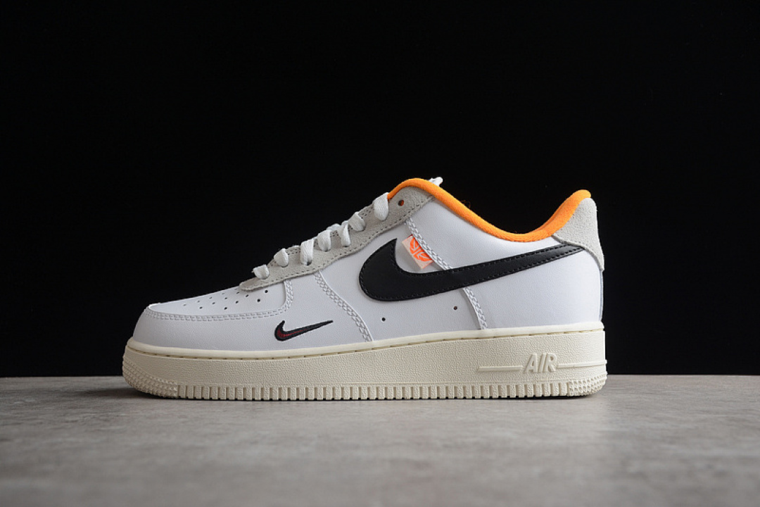 Nike Nike AIR FORCE 1 LOW HOOPS WHITE/ORANGE/BLACK · DX3357-100, photo 1