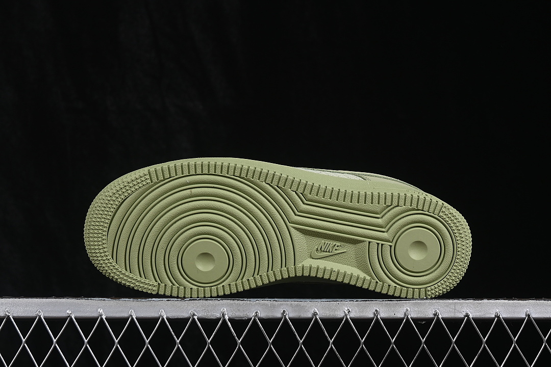 Nike [II9807-300]-[AIR FORCE 1 07 LOW CASUAL SNEAKERS MATCHA GREEN/GREEN]-[WOMAN:36-39]-[MAN:40-45] - Image 14