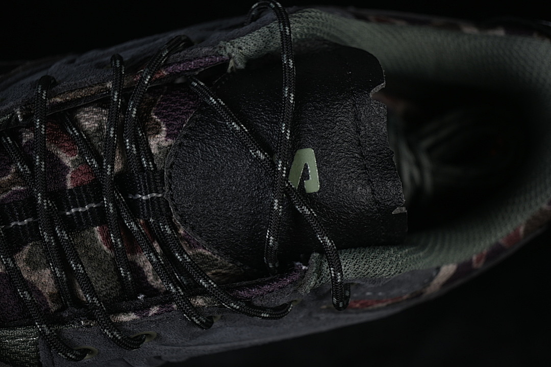 On Running [491655-28]-[OUTDOOR TRAIL RUNNING SHOES BLACK/BLACK/BLACK]-[WOMAN:36-39]-[MAN:40-46] - Image 9