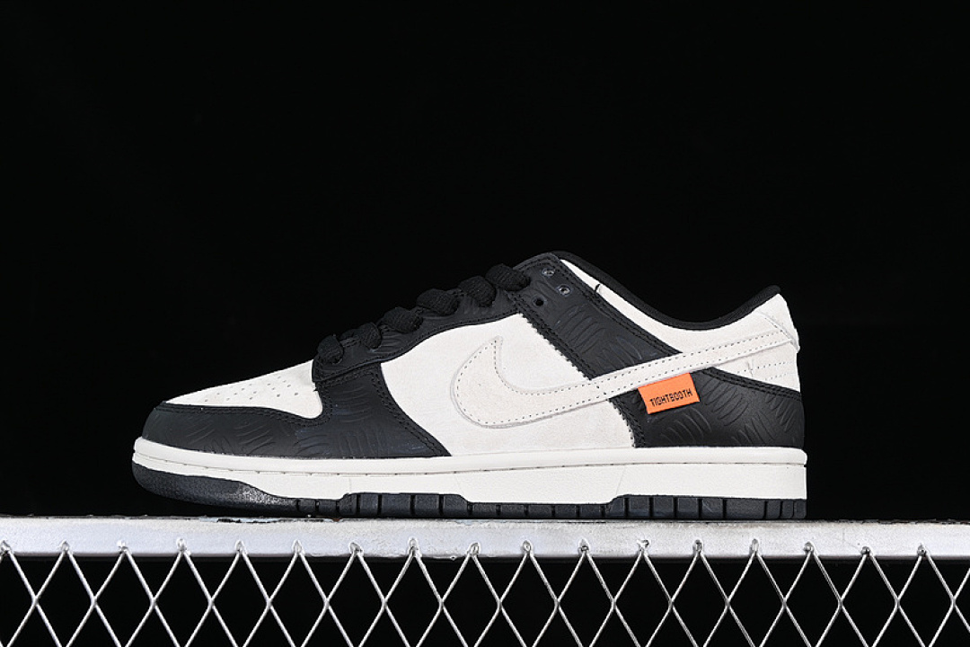 Unbranded [GJ6358-901]-[SB DUNK LOW TIGHTBOOH WHITE/GREY/BLACK]-[WOMAN:36-39]-[MAN:40-45], photo 1