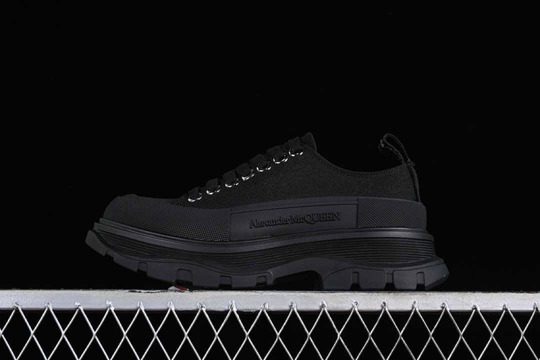 Alexander McQueen Alexander McQueen BLACK · 760165, photo 1