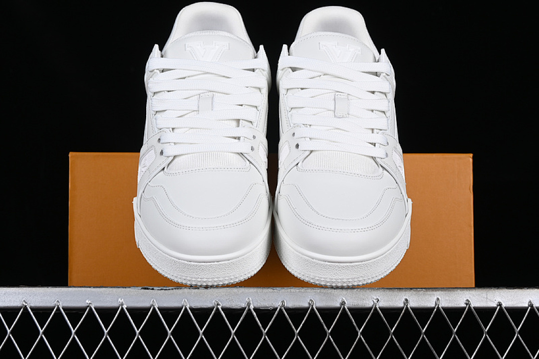 Louis Vuitton [TRAINER WHITE]-[WOMAN:35-39]-[MAN:40-45] - Image 13