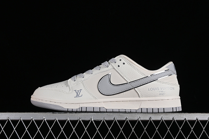 Nike SB DUNK LOW L*V WHITE/GREY/SILVER · DQ1098-355, photo 1