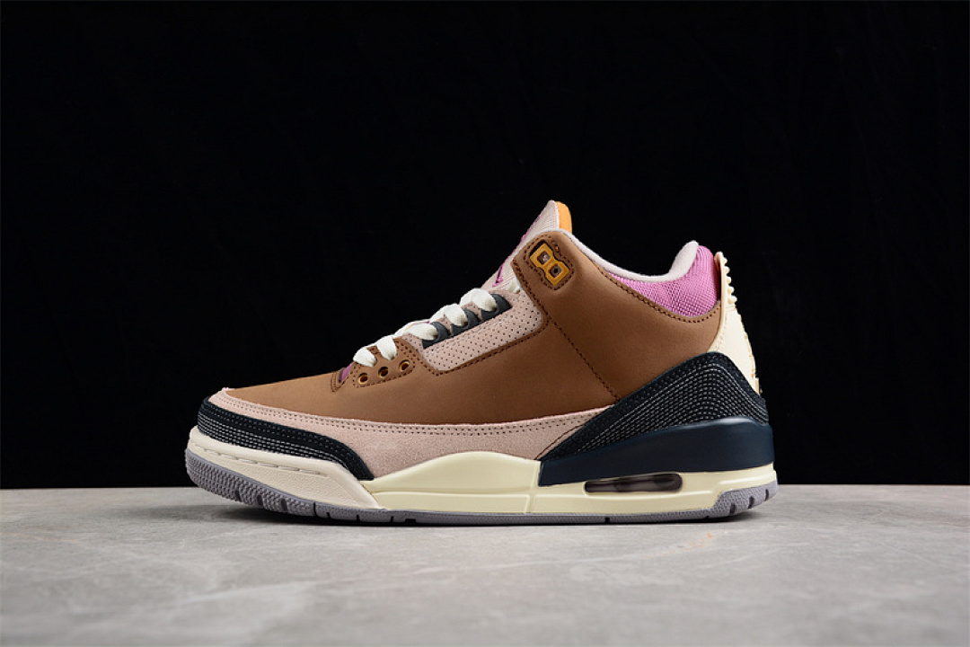 Jordan [DR8869-200]-[AIR JORDAN 3 RETRO SE ARCHAEO BROWN/DARK SMOKE GREY/FOSSIL STONE], photo 1