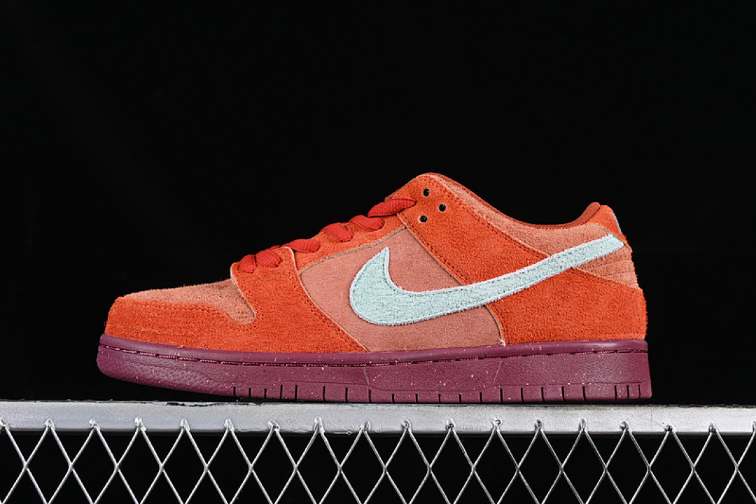 Unbranded [DV5429-601]-[DUNK LOW SB MYSTIC RED/EMERALD RISE/RUGGED ORANGE/ROSEWOOD/MYSTIC (RED]), photo 1