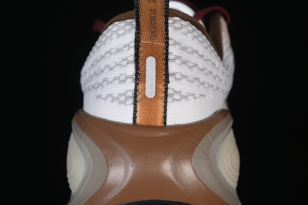 Nike [IO4482-100]-[VOMERO PLUS SAIL/CALDERA BROWN/BLACK/PECAN]-[WOMAN:35.5-39]-[MAN:40-46] - Image 7