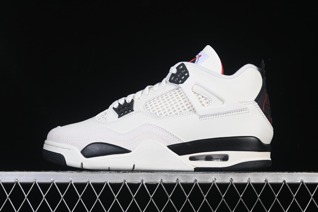 Jordan [IM4002-100]-[AIR JORDAN 4 RETRO FLIGHT CLUB AJ4 BLACK/WHITE]-[MAN:40-48.5], photo 1