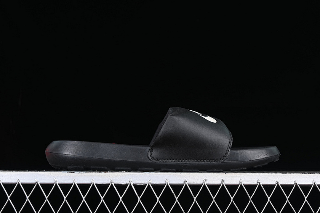 Nike [CN9675-002]-[VICTORI ONE SLIDE WHITE/BLACK/RED]-[WOMAN:36-39]-[MAN:40-45] - Image 9