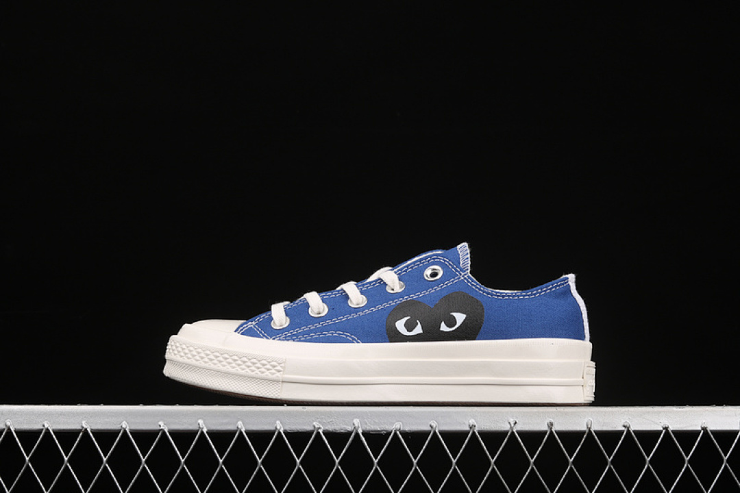 Converse [171848C]-[COMME DES GARÇONS PLAY X CHUCK TAYLOR ALL-STAR 70S LOW BLUE QUARTZ/EGRET/BLACK], photo 1
