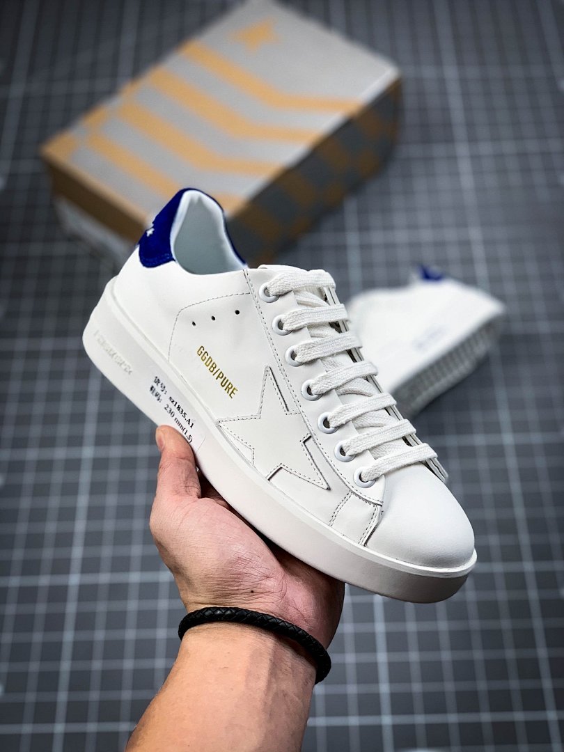 Golden Goose Golden Goose [ SUPER STAR WHITE/NAVY BLUE/GOLD]-[WOMAN:35-40], photo 1