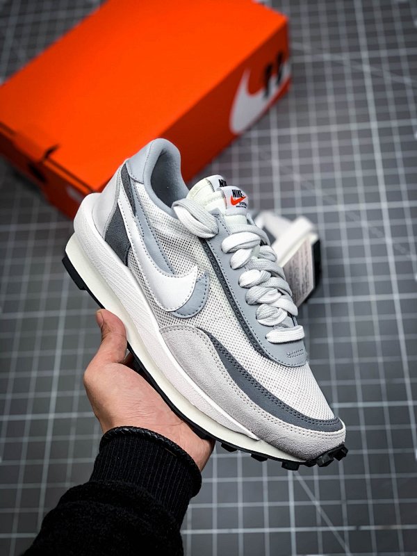 Sacai LVD WAFFLE X Sacai-GREY WHITE/DARK GREY/GREY · BV0073-100, photo 1